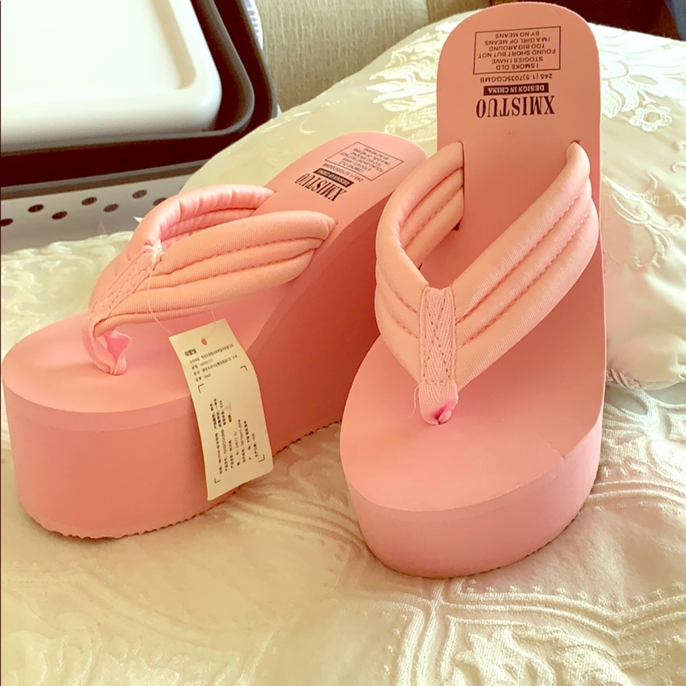 Platform pink sandals